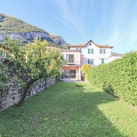 Villa Elena Mezzegra Екстериор снимка